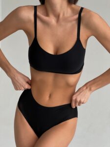 Бралетт-топ с уплотнением Soft Stretch Black