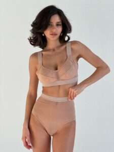 Трусики-стринги завышенные Light Nude