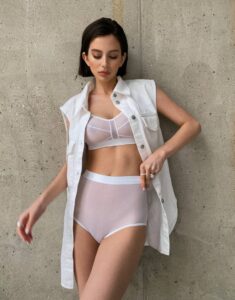 Бюстгальтер-топ Viviene Brand White двойная чашка