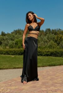 Топ Leah Black