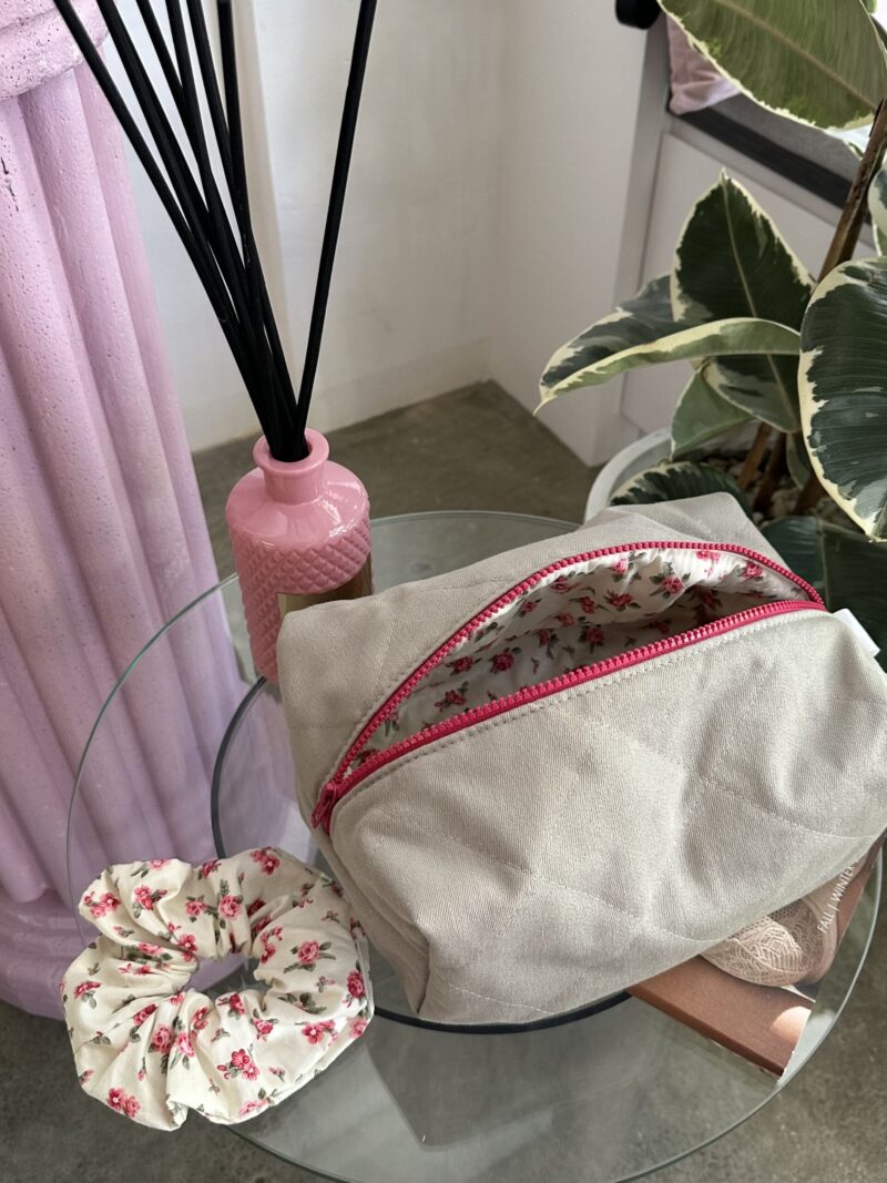Косметичка Gray-Beige Flowers