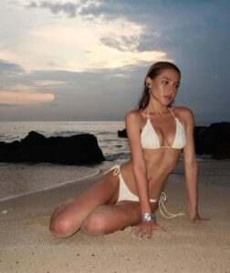 Топ Triangle Young Milk Топ Triangle Young Milk