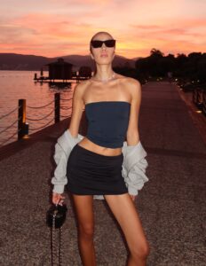 Боди Asymmetrical Black