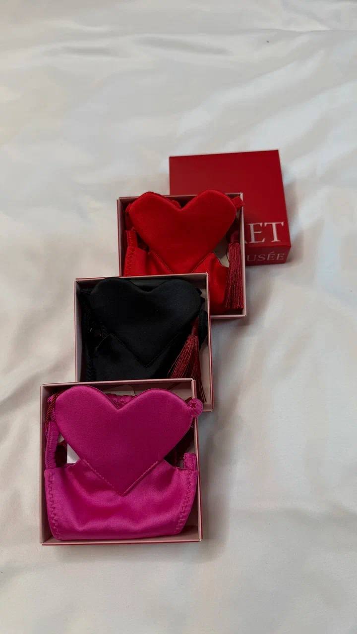 Трусики-стринги Be My Valentine Red