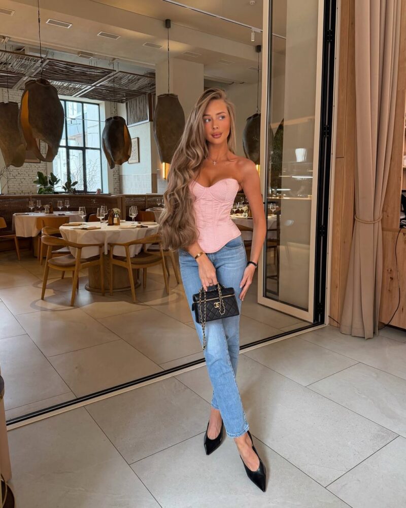 Корсет Art Of Kissing Pink