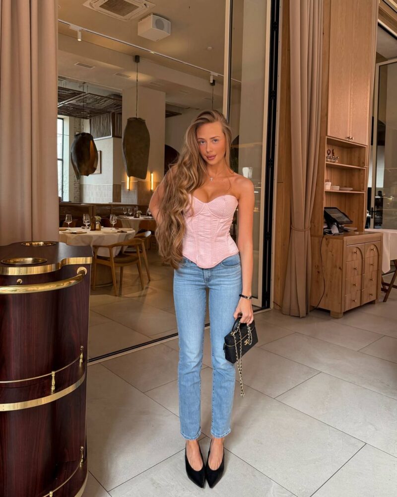 Корсет Art Of Kissing Pink