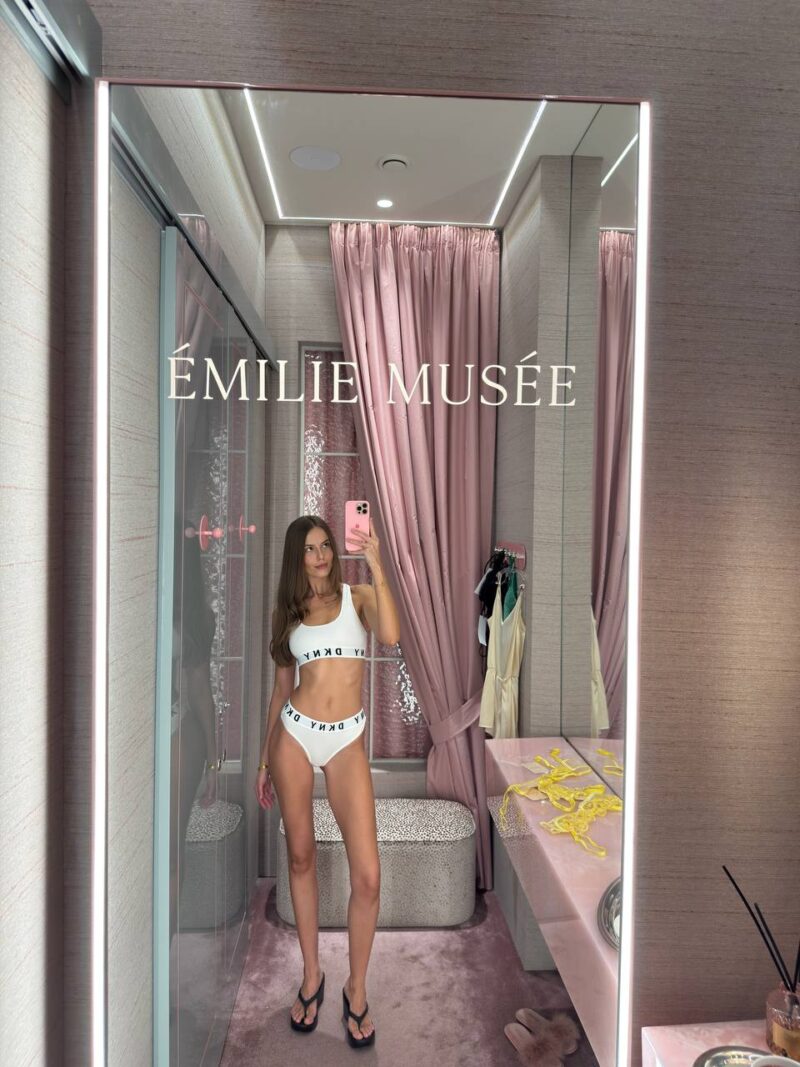 Бралетт-топ Cozy Boyfriend White/Black Бралетт-топ Cozy Boyfriend White/Black