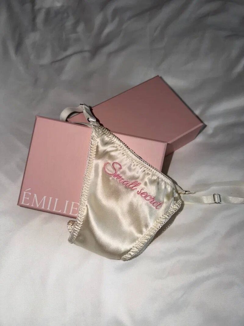 Набор из 2-х трусиков-стрингов EM Naked Pink / Secret Milk