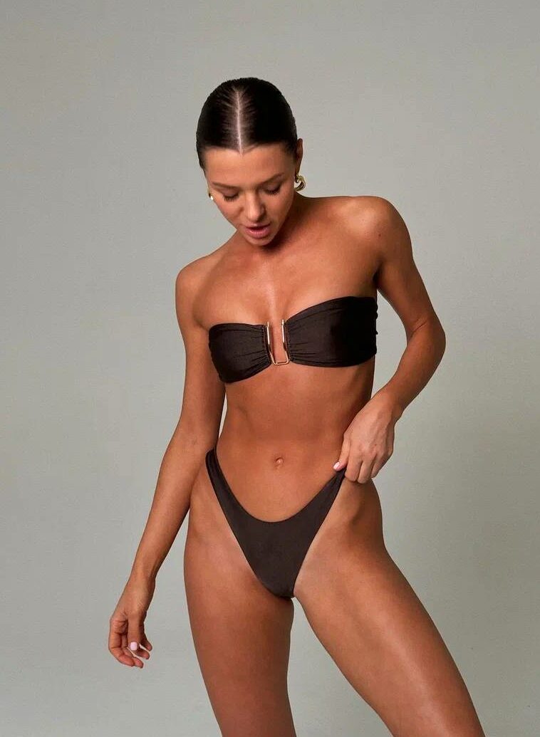 Топ Capri Shiny Chocolate