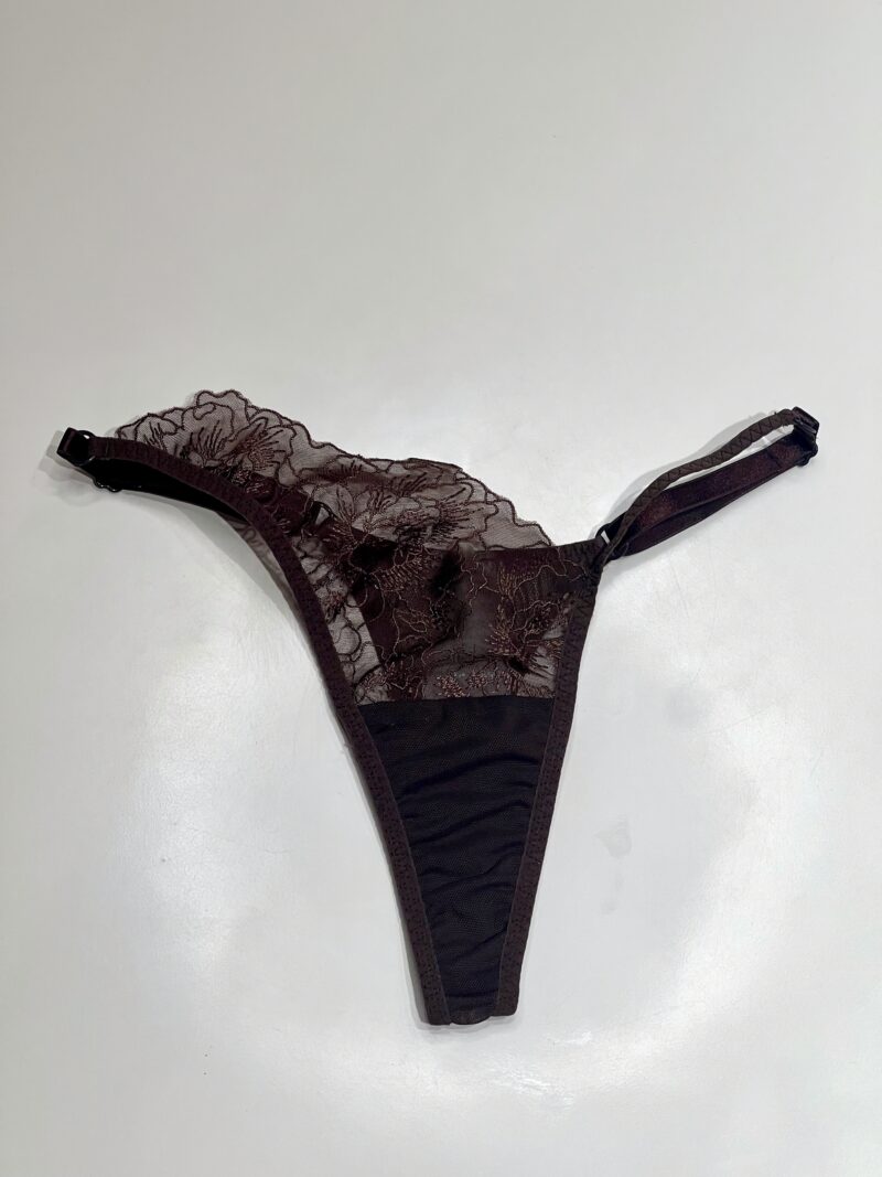 Трусики-стринги Ассиметричные Freedom Chocolate