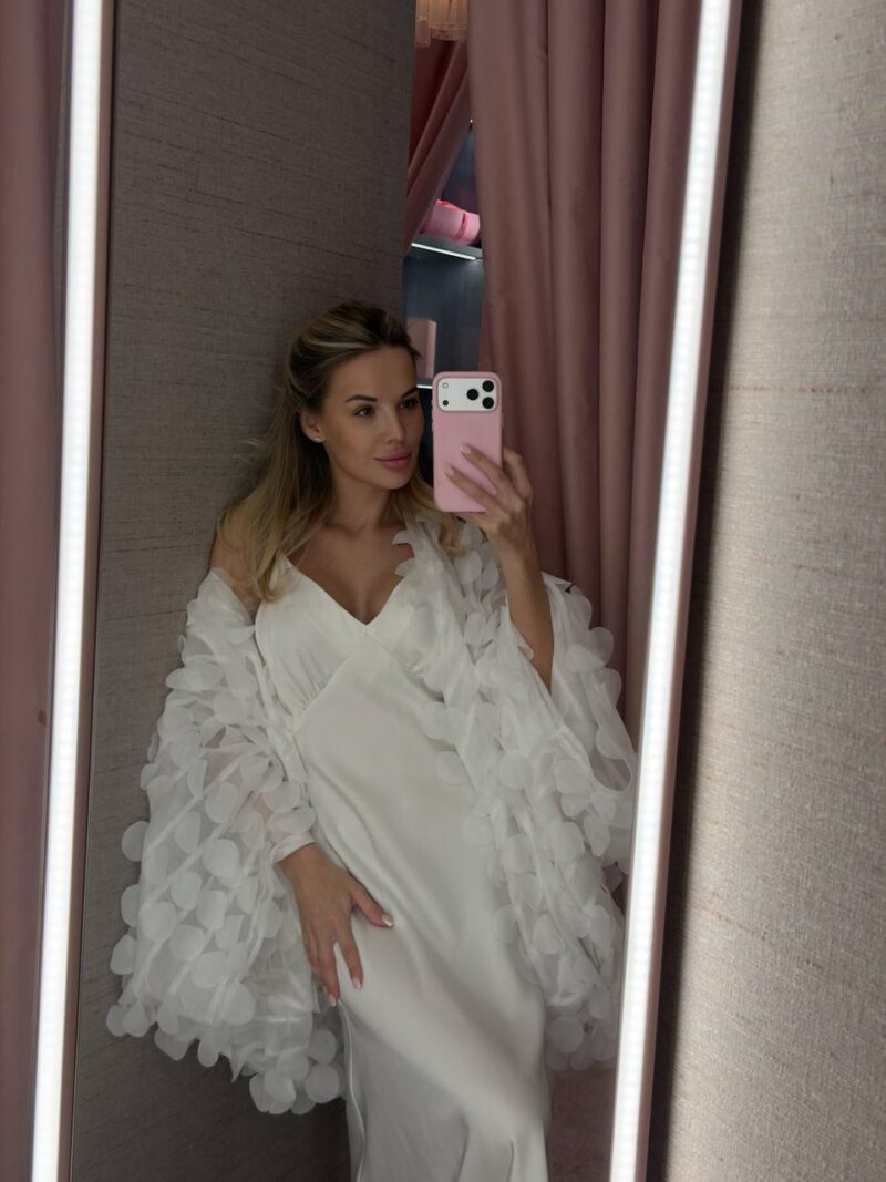 Блуза Swan White