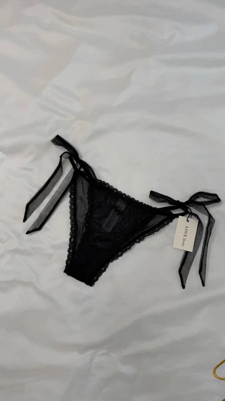 Трусики-танга Isabel Black Bow