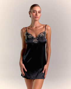 Халат из шёлка Mademoiselle Soie Black