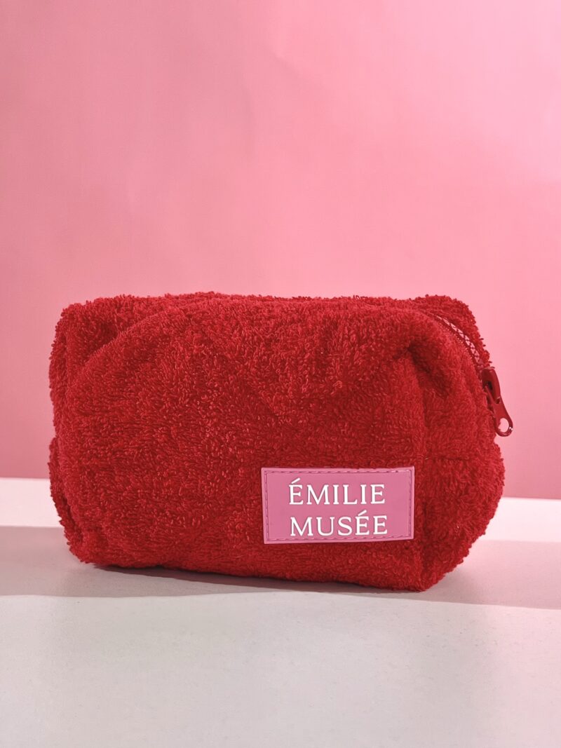 Косметичка из махры Red