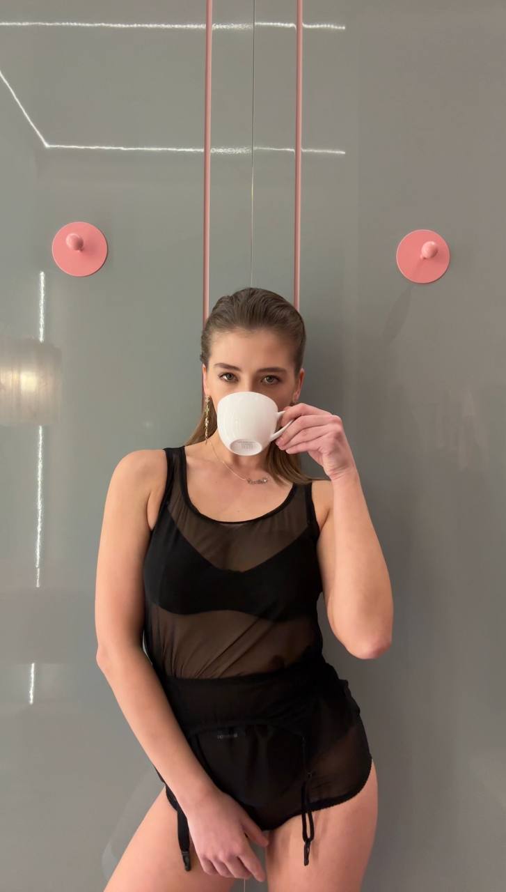 Майка LA BOMBE Black Майка LA BOMBE Black