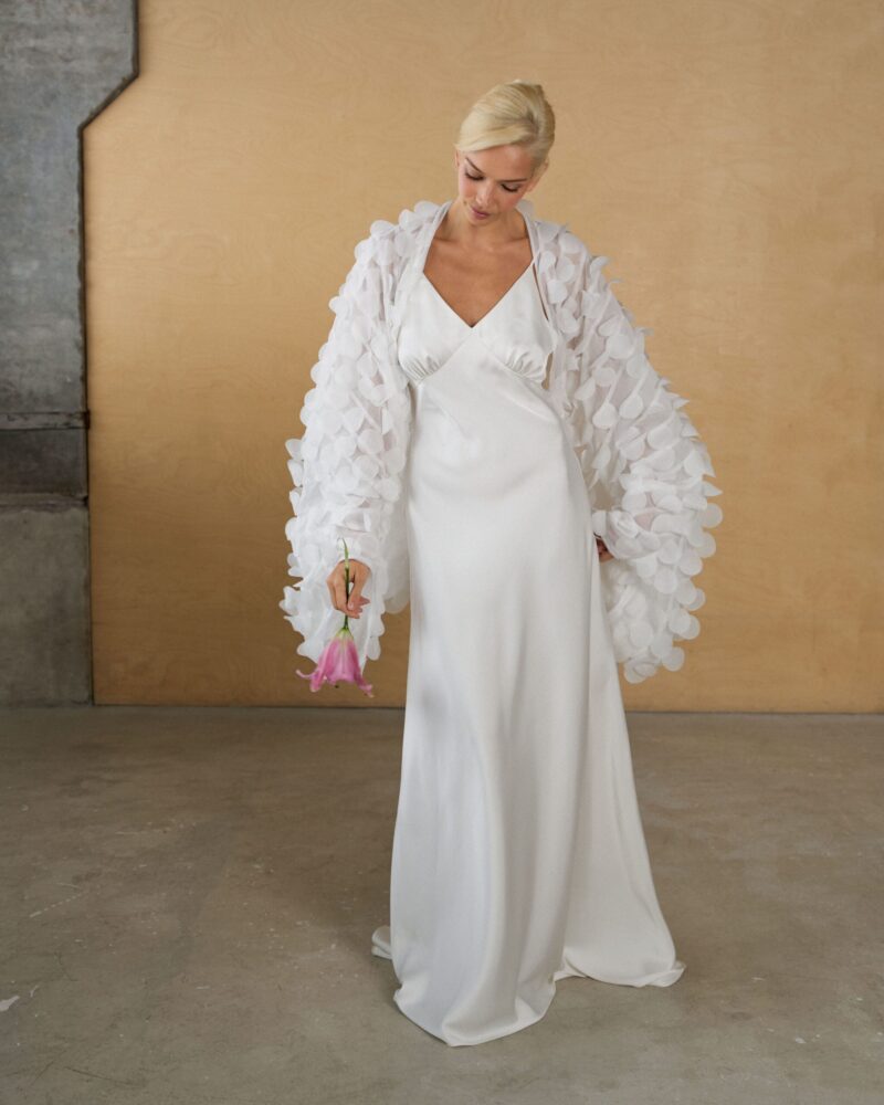 Блуза Swan White