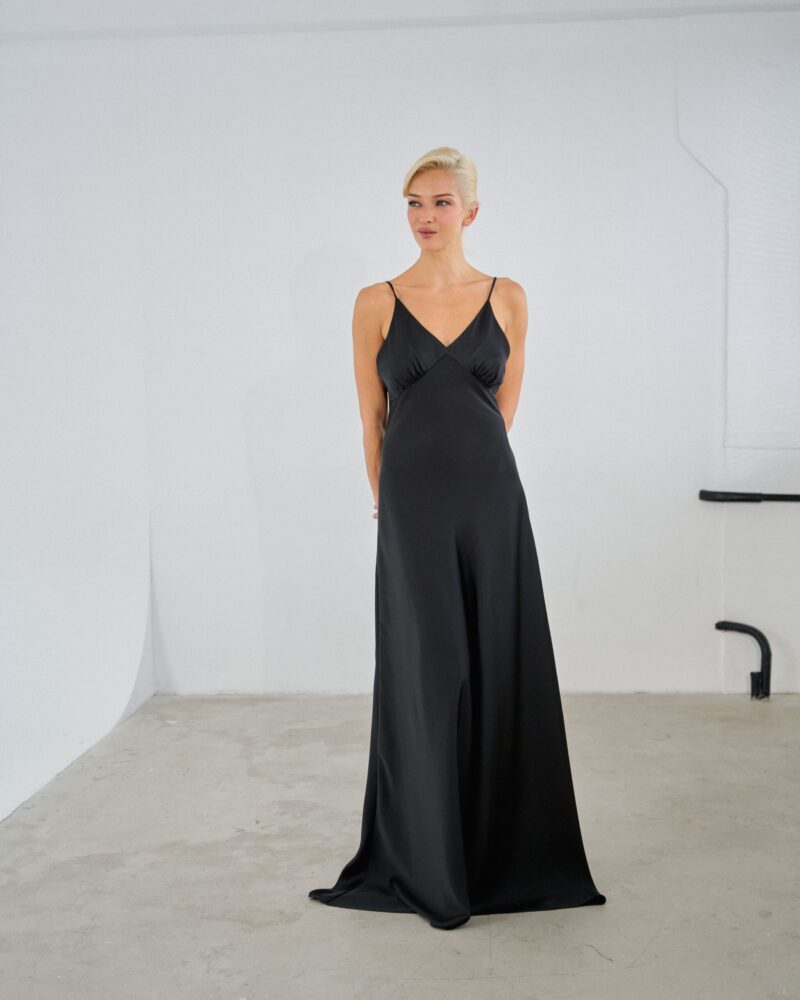 Платье Swan Black