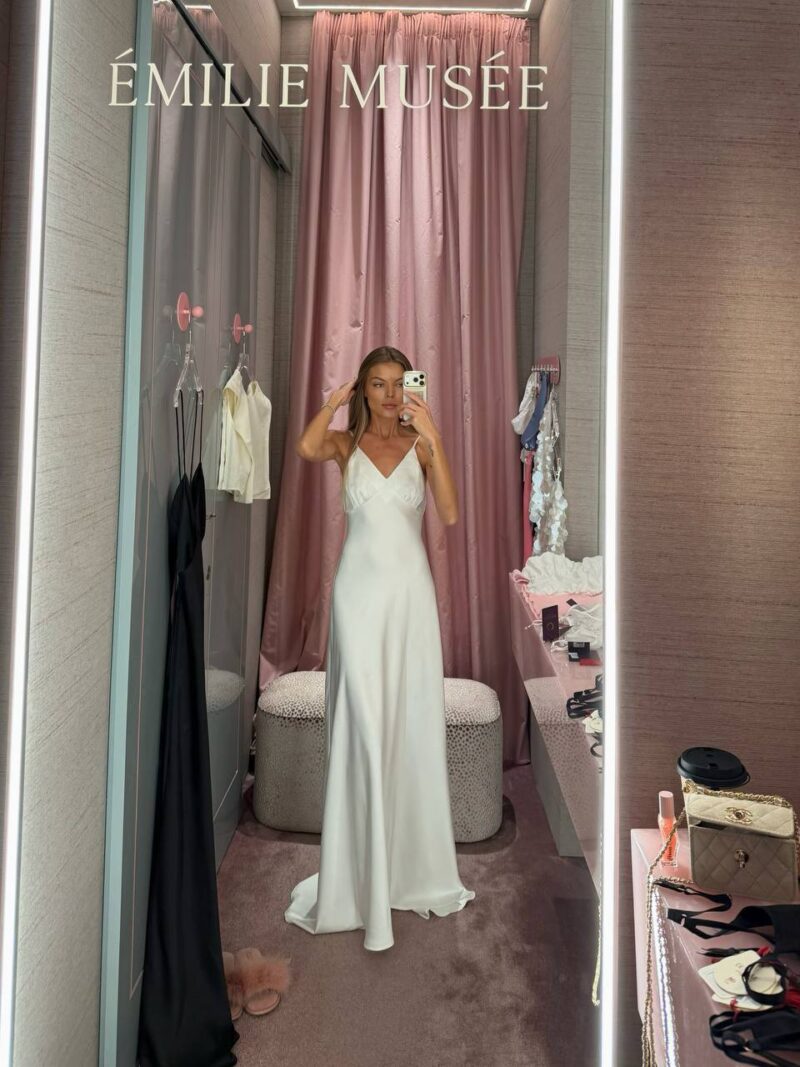 Платье Swan White Платье Swan White