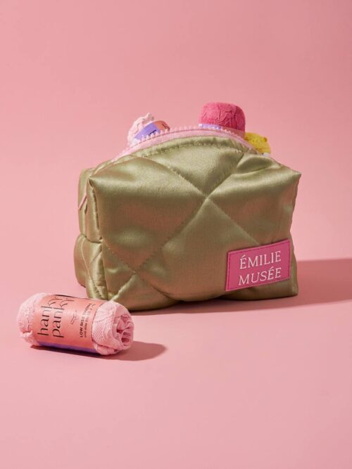 Косметичка из атласа Green