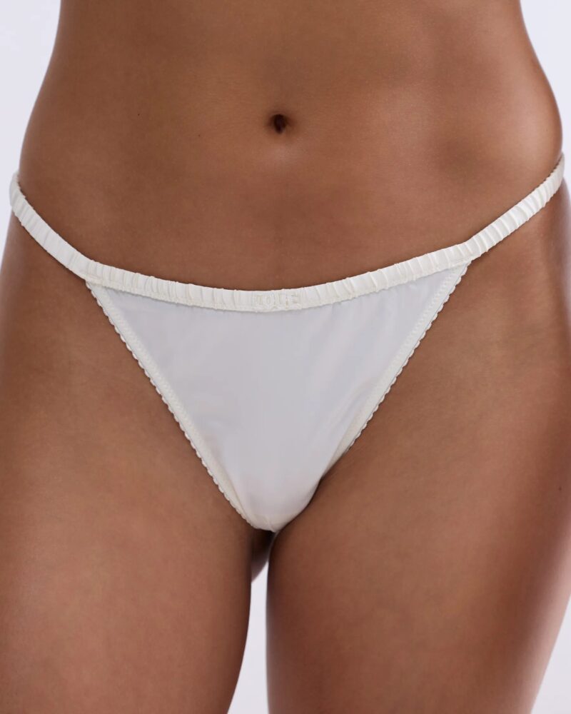 Трусики-бразильяна Charlotte White