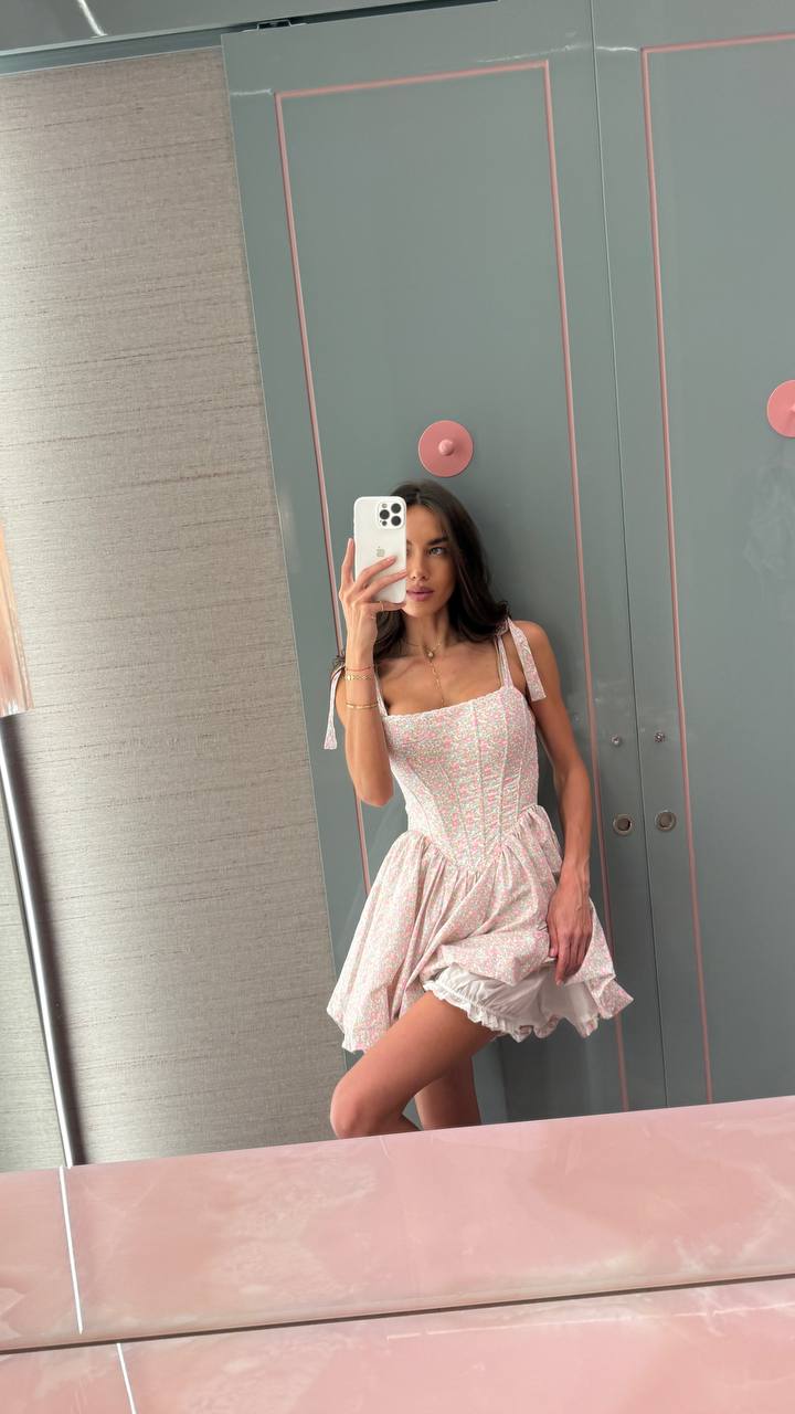 Корсетное платье Betsy Корсетное платье Betsy